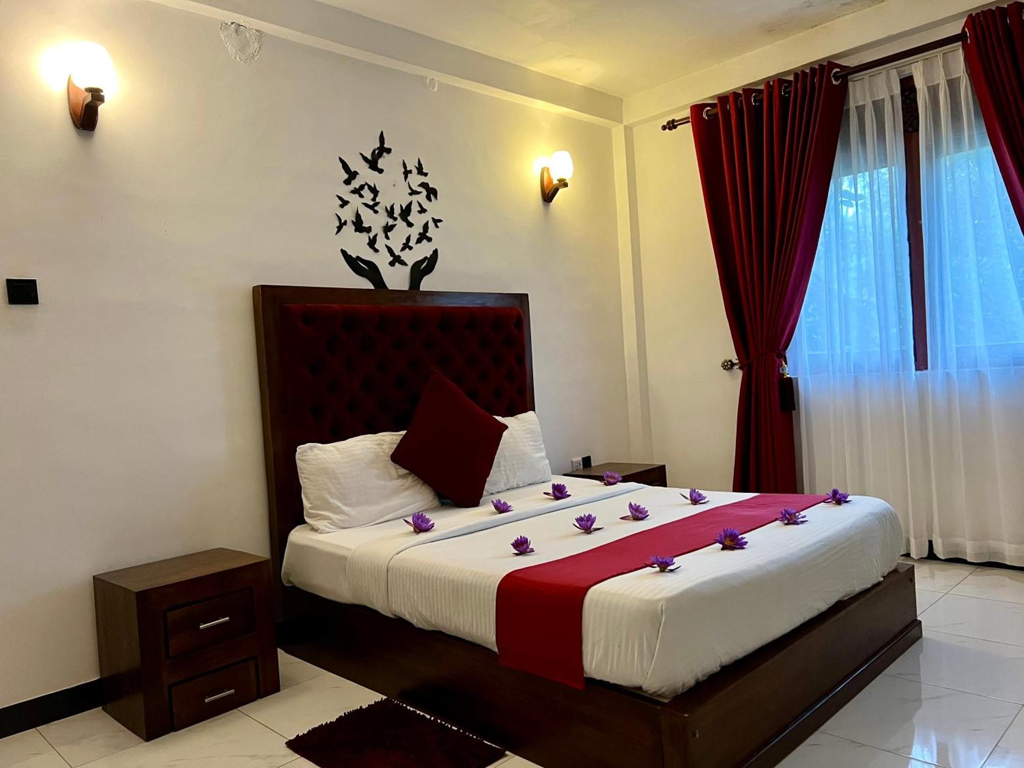 Heaven Breeze Hotell Kandy Exteriör bild