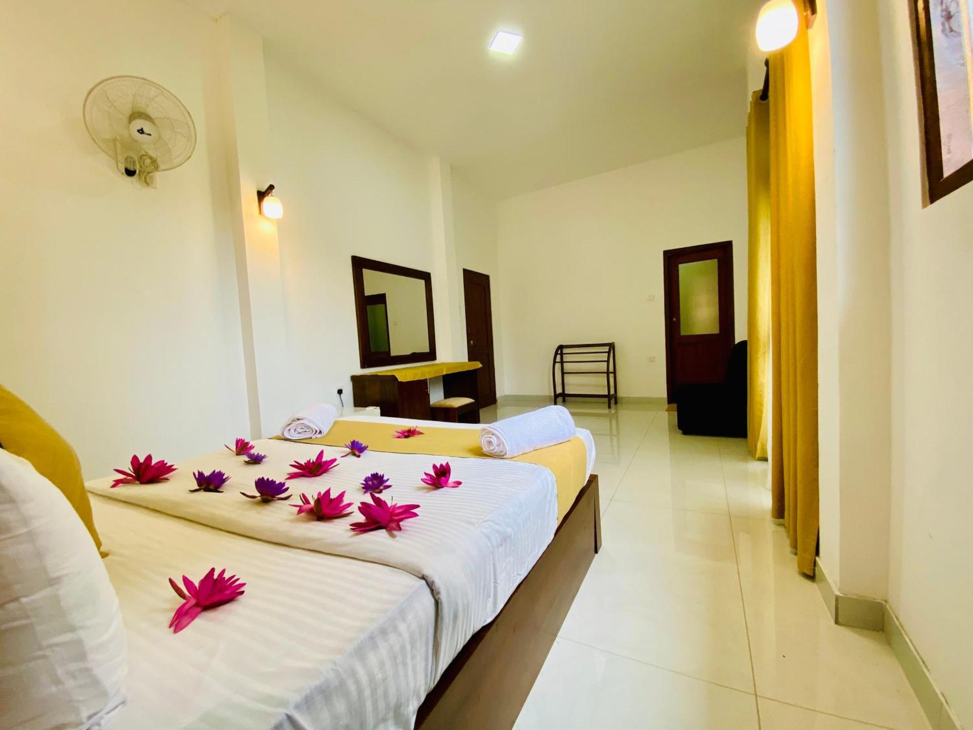 Heaven Breeze Hotell Kandy Exteriör bild